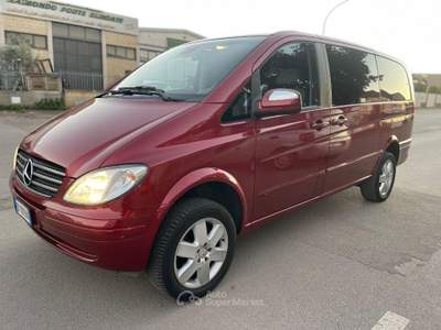 Mercedes-Benz Viano 2.2 CDI 4Matic Fun L Lilla usata Follonica