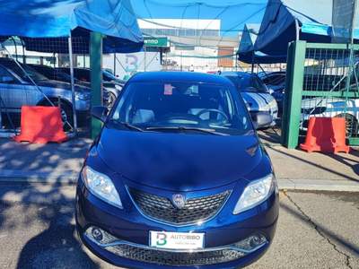Lancia Ypsilon 5 porte GPL Ecochic Platinum Blu/Azzurro usata Torino