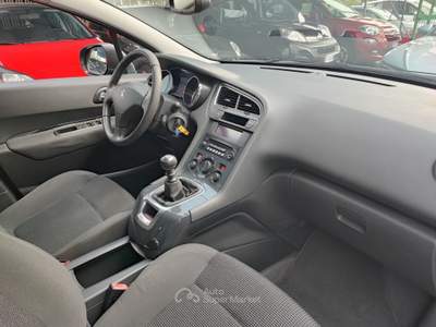 Peugeot 5008 Allure Grigio usata Torino