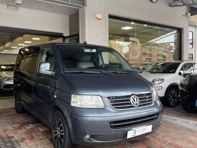 Volkswagen Transporter Multivan 2.5 TDI/174CV Comfortline Grigio usata Torino