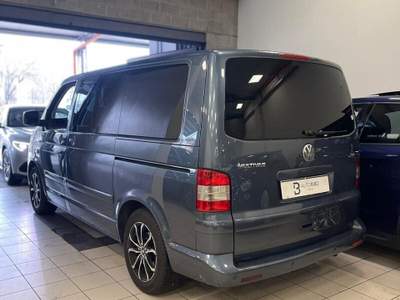 Volkswagen Transporter Multivan 2.5 TDI/174CV Comfortline Grigio usata Torino