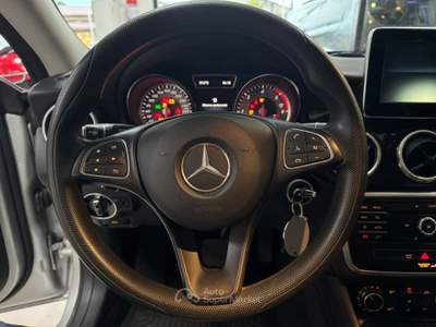 Mercedes-Benz CLA S.W. Automatic Executive Argento usata Viareggio