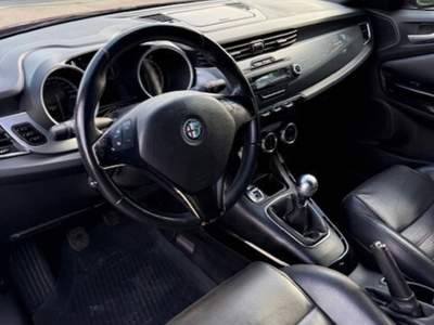 Alfa Romeo Giulietta GIULIETTA 1.4 TURBO BENZINA Rosso usata Giugliano in Campania