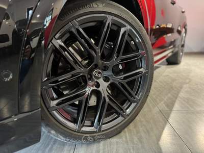 Audi Q8 RS Q8 quattro V8 tiptronic Nero usata Angri