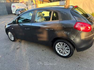 Fiat Bravo Fiat Bravo 1.6-120cv Bronzo usata Terzigno
