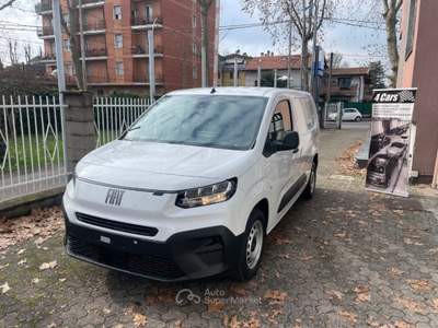 Fiat Doblò Doblò 1.5 BlueHdi 130CV  L2 H1 PASSO LUNGO KM.0 Bianco usata Caronno Pertusella