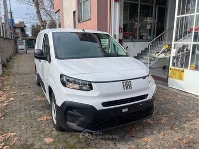 Fiat Doblò Doblò 1.5 BlueHdi 130CV  L2 H1 PASSO LUNGO KM.0 Bianco usata Caronno Pertusella