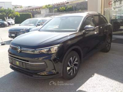Volkswagen Tiguan 1.5 eTSI 130 CV DSG Edition Plus usata TORRE DEL GRECO