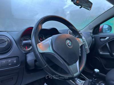 Alfa Romeo MiTo 1.4 T 135 CV M.air Distinctive Premium Pack Rosso usata Oderzo