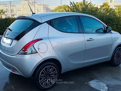 Lancia Ypsilon Ypsilon Argento usata Modugno