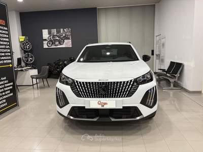 Peugeot 2008 1.2 puretech Allure s&s 100cv Bianco usata Romano Canavese