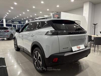 Peugeot 2008 1.2 puretech Allure s&s 100cv Bianco usata Romano Canavese