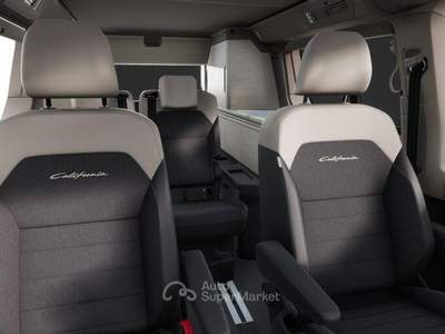 Volkswagen California 2.0 TDI 150CV DSG7 Ocean Blu/Azzurro usata Ravenna