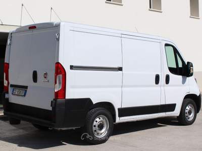 Fiat Ducato 30 2.3 MJT 120CV CH1 Furgone Bianco usata DUE CARRARE