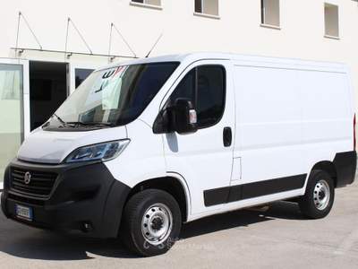 Fiat Ducato 30 2.3 MJT 120CV CH1 Furgone Bianco usata DUE CARRARE