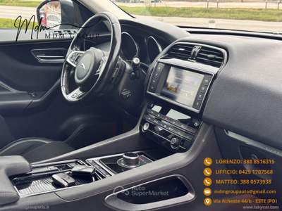 Jaguar F-Pace F-Pace 3.0 D V6 300 CV AWD aut. R-Sport Bianco usata Este