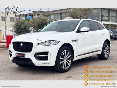 Jaguar F-Pace F-Pace 3.0 D V6 300 CV AWD aut. R-Sport Bianco usata Este