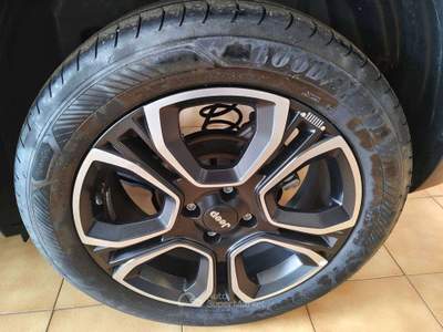 Jeep Avenger Avenger 1.2 turbo Summit fwd 100cv Bianco usata San Vendemiano