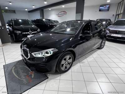 BMW Serie 1 116d 116d 5p. Business Advantage Nero usata Favara