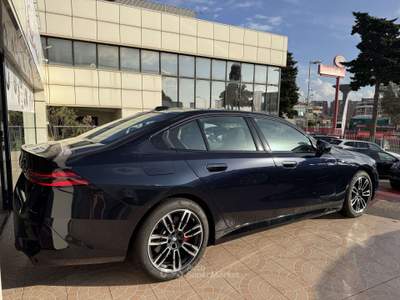 BMW Serie 5 520d 520 520d 48V s-drive MSport Pro auto Blu/Azzurro usata Pomezia