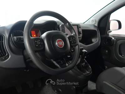 Fiat Panda Panda Cross 1.0 FireFly S&S Hybrid #VARI COLORI#CARPLAY#SENSORI DI PARCHEGGIO# Rosso usata VILLORBA