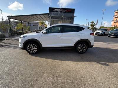 Hyundai Tucson Tucson 1.6 CRDi 136CV 48V DCT XLine Bianco usata Cercola