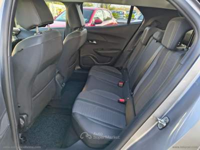 Peugeot 2008 2008 BlueHDi 130 S&S EAT8 Allure Grigio usata Somma Vesuviana