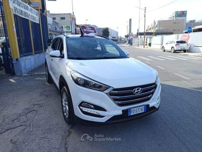 Hyundai Tucson  1.7 CRDi XPossible Bianco usata Barletta
