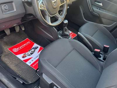 Dacia Duster 4x2 Essential Nero usata Sant'Antimo