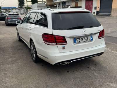 Mercedes-Benz Classe E E 250 BlueTEC S.W. 4Matic Automatic Premium Bianco usata Sant'Antimo