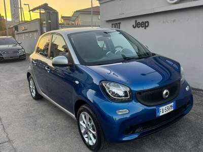 Smart ForFour 70 1.0 Passion Blu/Azzurro usata Sant'Antimo