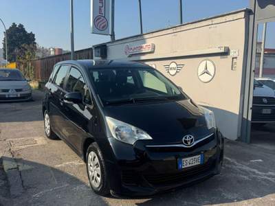Toyota Verso-S Verso-S 1.3 Lounge mt Nero usata Sant'Antimo