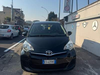 Toyota Verso-S Verso-S 1.3 Lounge mt Nero usata Sant'Antimo