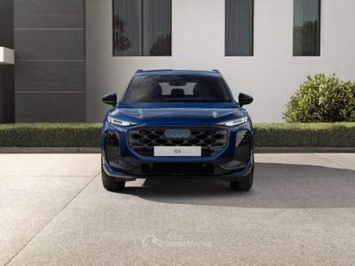 Audi Q3 Audi  SUV Business TDI  110 kW S tronic Blu/Azzurro usata San Fior
