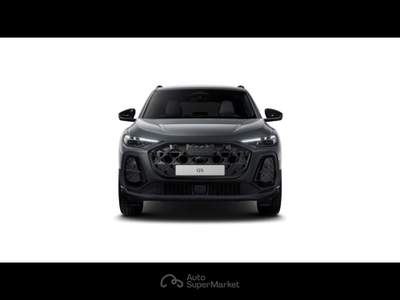 Audi TT Audi Q5 SUV S line edition e-hybrid  220 kW S tron Grigio usata San Fior