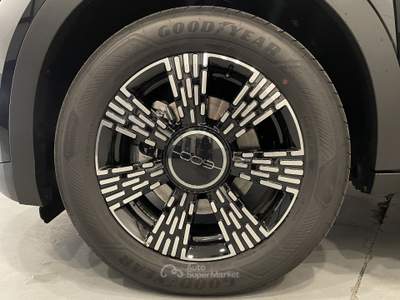 Fiat 600 600 Hybrid 110 CV DCT MHEV Serie Speciale Icon Nero usata Leini
