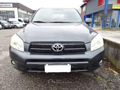 Toyota RAV4 TOYOTA RAV 4 TDI LUXURY ((4X4)) Grigio usata Casaloldo