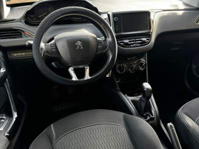 Peugeot 208 null Blu/Azzurro usata Sant'Antimo