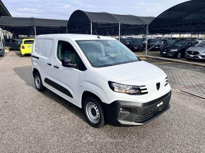 Peugeot Partner BlueHDi 100 S&S PC Furgone / Retrocamera +IVA Bianco usata Pieve di Soligo