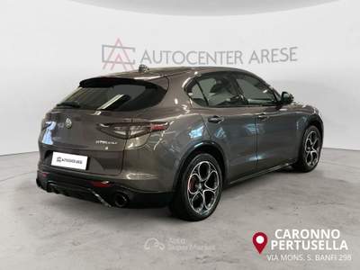 Alfa Romeo Stelvio 2.2 Turbodiesel 210 CV AT8 Q4 Veloce Grigio usata Milano