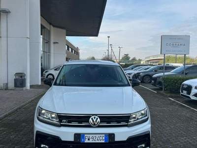 Volkswagen Tiguan 2.0 TDI SCR DSG Sport BlueMotion Technology Bianco usata Scandicci
