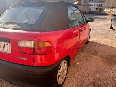Fiat Punto Fiat Punto Cab Rosso usata Comiso
