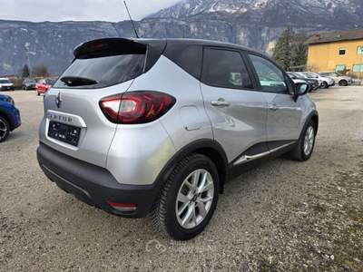 Renault Captur TCe 12V 90 CV Limited Grigio usata Lavis