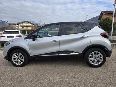 Renault Captur TCe 12V 90 CV Limited Grigio usata Lavis