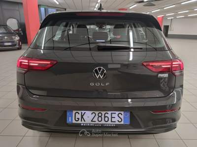 Volkswagen Golf 1.0 TSI 110cv EVO Life + Car Play Grigio usata LEGNANO
