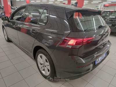 Volkswagen Golf 1.0 TSI 110cv EVO Life + Car Play Grigio usata LEGNANO
