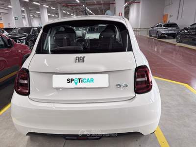 Fiat 500 Elettrica Action Bianco usata Palermo