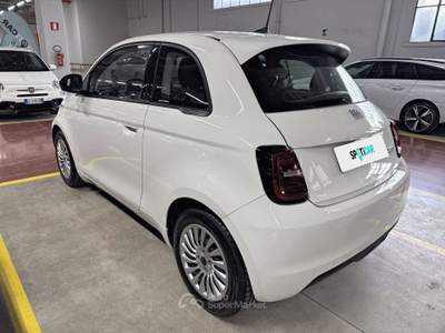 Fiat 500 Elettrica Action Bianco usata Palermo