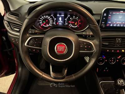 Fiat Tipo Tipo 5 porte II 2016 5p 1.6 mjt Lounge s&s 120cv Rosso usata MONTIRONE