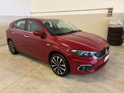 Fiat Tipo Tipo 5 porte II 2016 5p 1.6 mjt Lounge s&s 120cv Rosso usata MONTIRONE